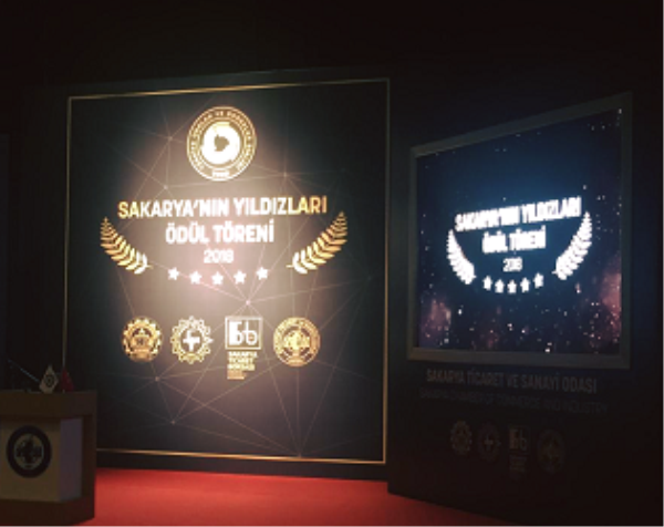 Получили награду Teknopanel  на церемонии вручения премии "Звезды Сакарьи".